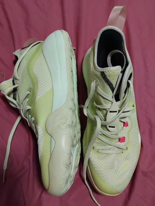 Баскетболни обувки TARMAK.