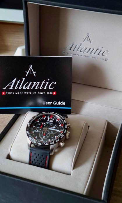 Vand ceas elvetian Atlantic - Seasport 
Chronograph functions