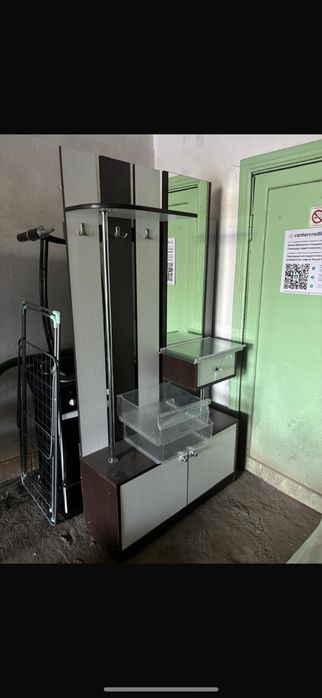 Продам прихожую