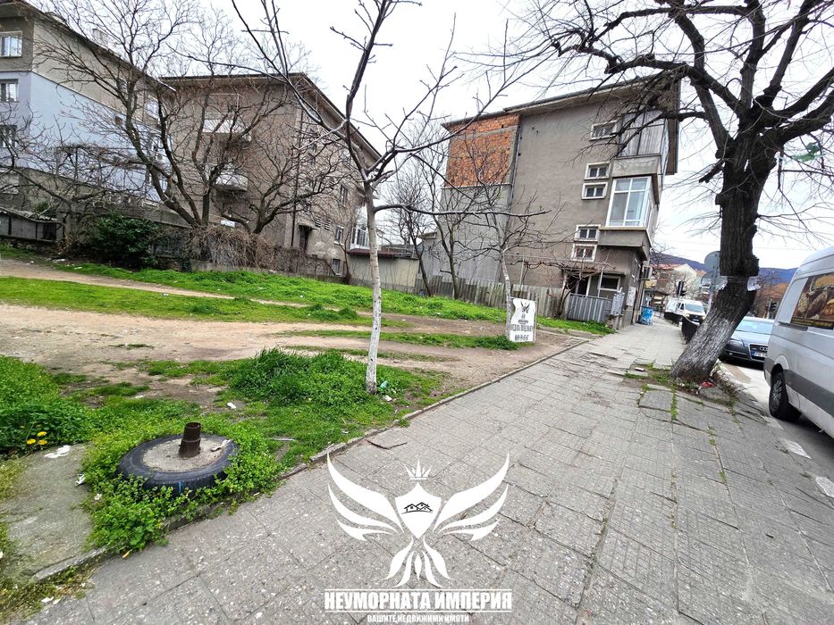 Дава се под наем Парцел в Асеновград - 169 кв.м за 1196.97 € - Снимка #3