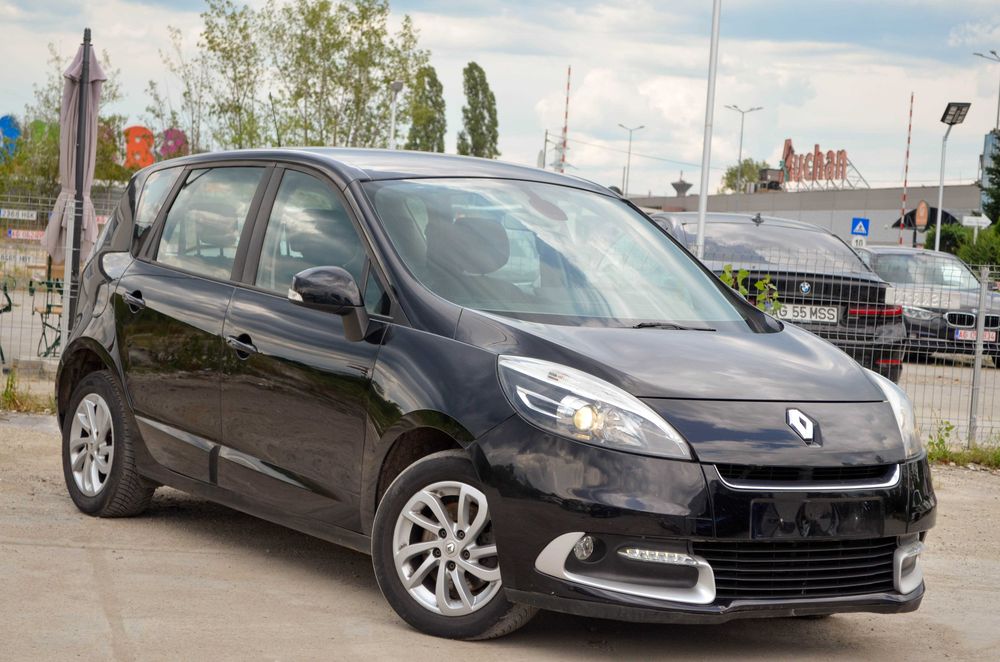 RENAULT Scenic 2012 — imagine 3