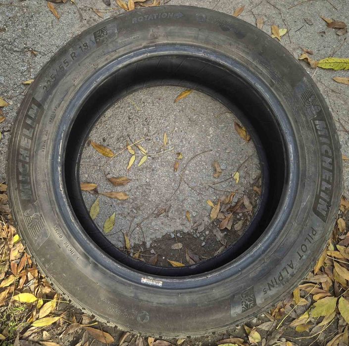 225/55R18 Michelin Pilot Alpin 5