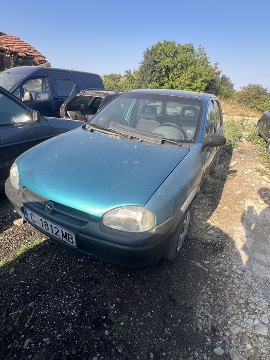 Opel Corsa A НА ЧАСТИ.