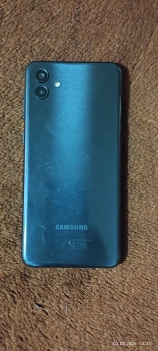 Продам телефон САМСУНГ A04