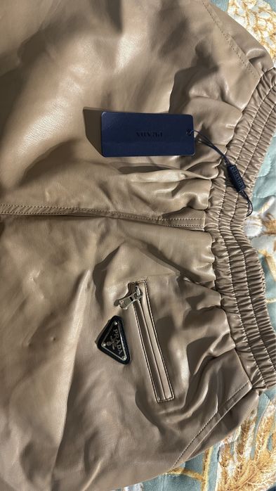 Шорты кожанный женская