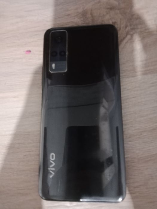 Телефон vivo y33s