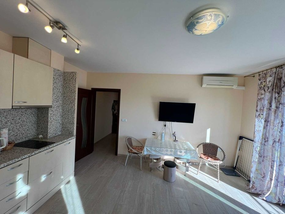 Продава се Двустаен апартамент в Варна, Бриз - 64 кв.м за 2110 €/кв.м - Снимка #1