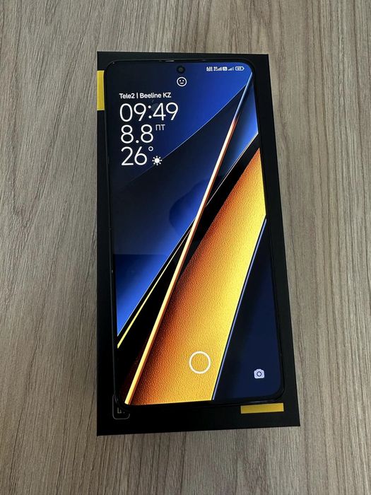 Телефон Poco X6 PRO 5G.