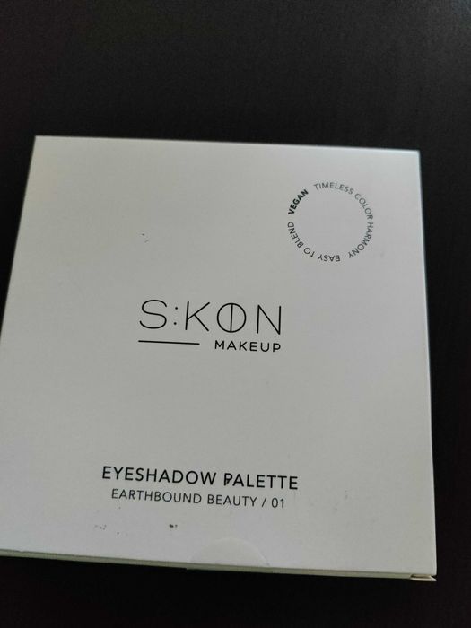 S:KØN Eyeshadow palette