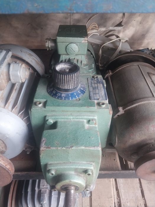 Mator reduktor variator