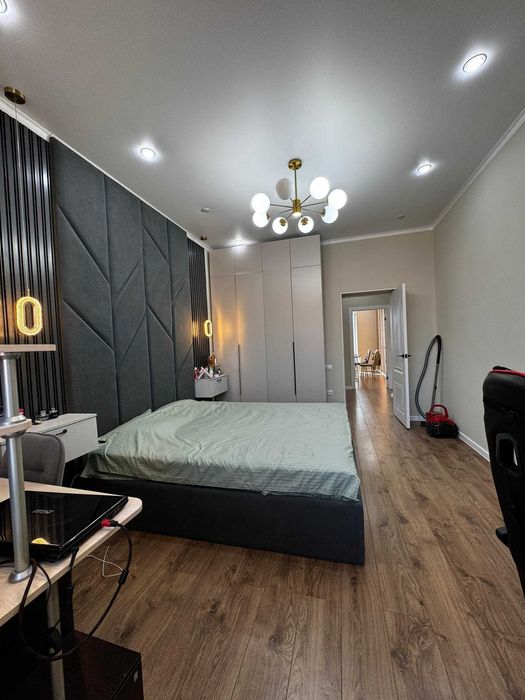 Продам 2х комн кв Батыс ЖК Сункар