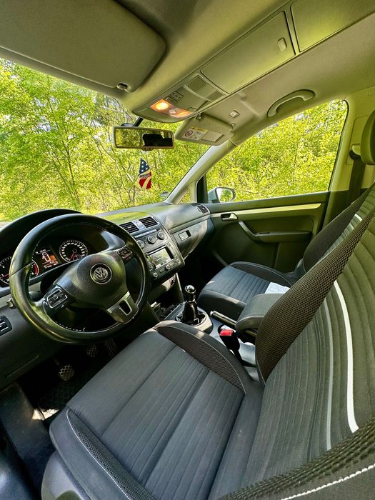Se vinde Volkswagen Touran 2015, 1.6 TDI
