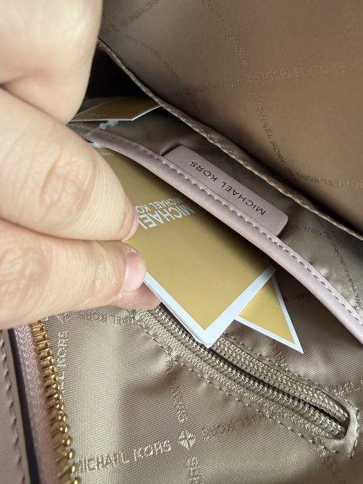 Ghiozdan Michael Kors- nou cu eticheta