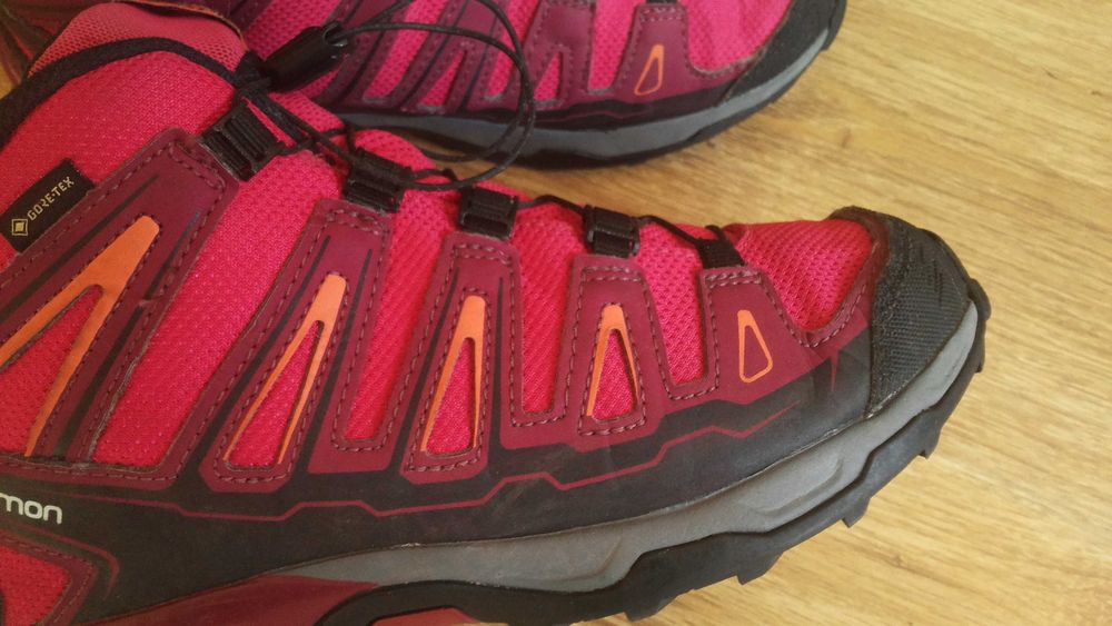 SALOMON X-Ultra Mid Gtx J GORE-TEX размер EUR 36 / UK 3,5 водонепромокаеми - 709