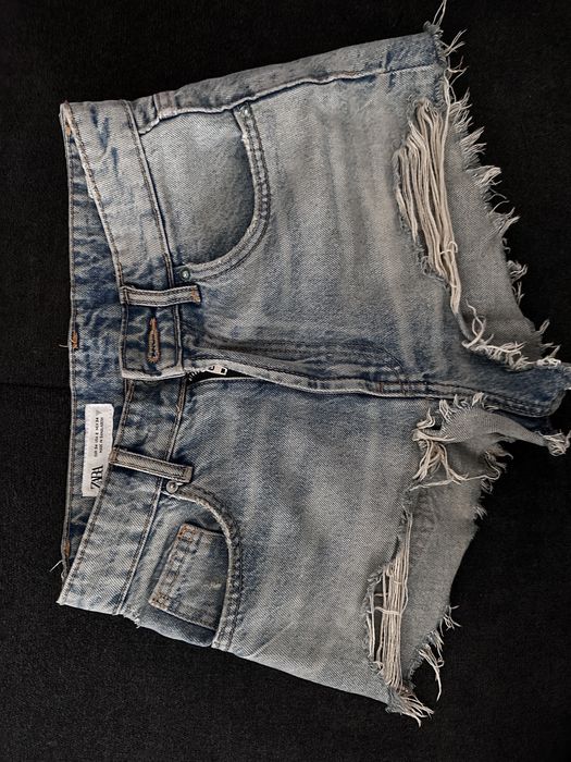 Дамски къси гащи Zara