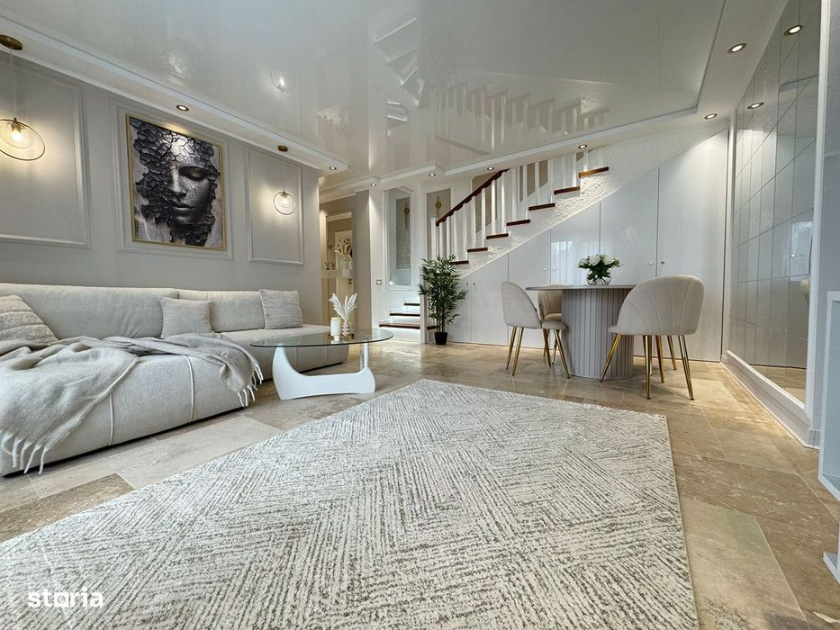 Casa cu garaj / panouri solare complet mobilata/utilata 5 camere/3 bai