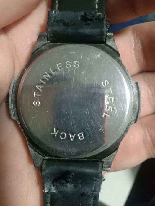 Продам чясы наручные