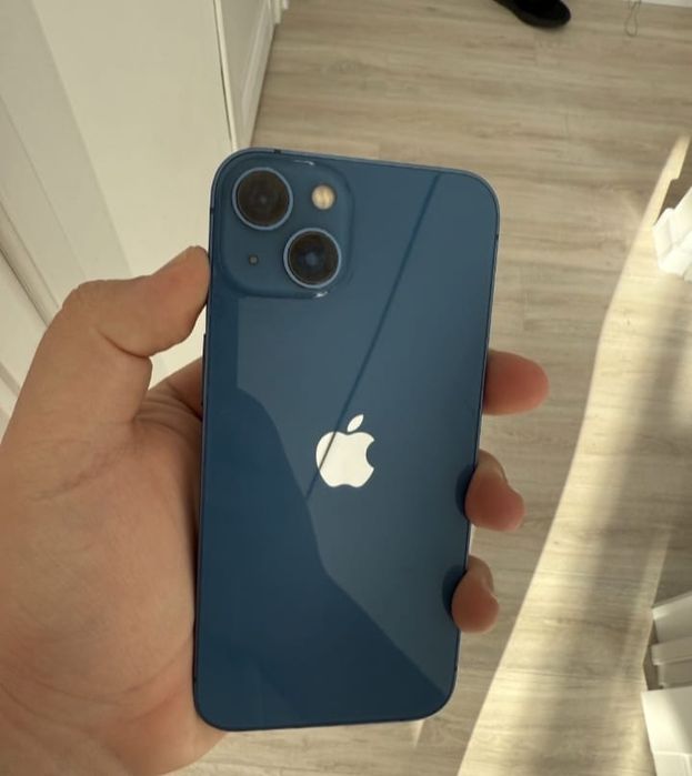 Продам айфон 13 128/77