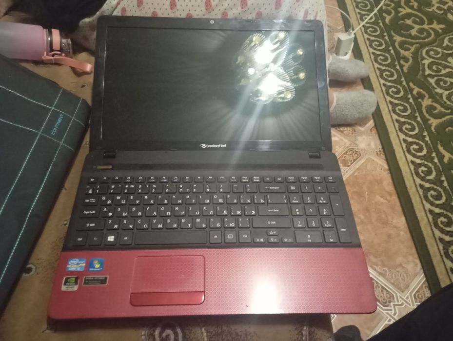 Продам ноутбук Packard bell