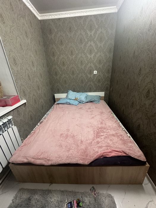 Отдам даром кровать