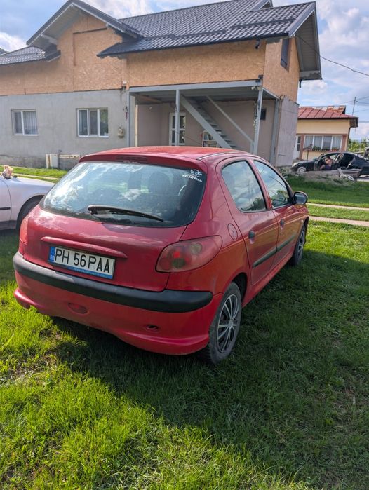 Peugeot 206  An 2005  1.1 Benzină