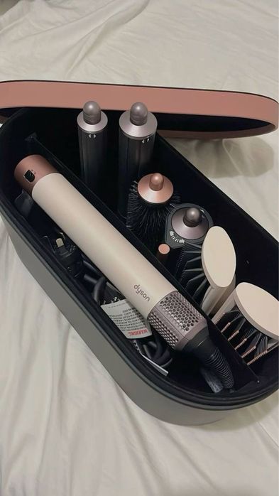 Дайсон стайлер.