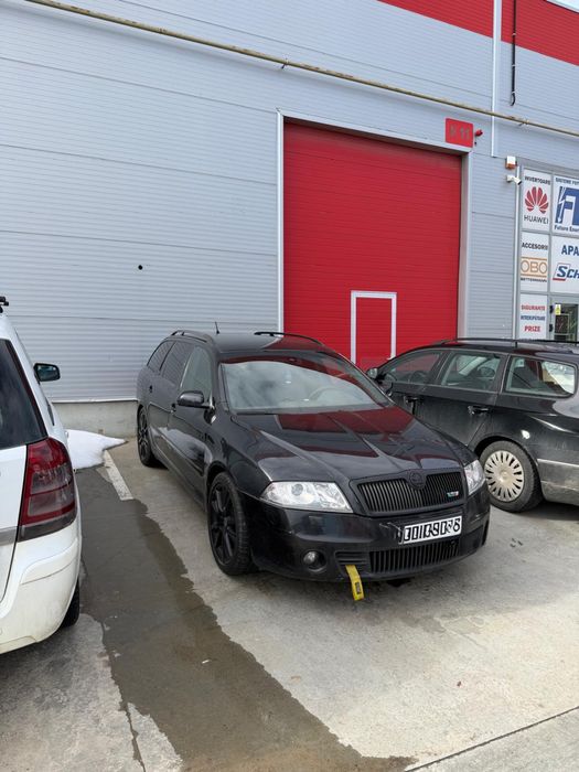 Inchirieri auto 5 ,7 si 9 locuri