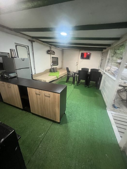 Каравана с навес