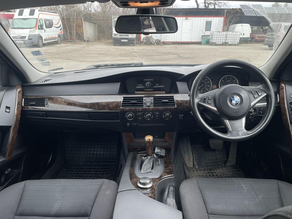 Bmw  E60 523i 177kc na chasti