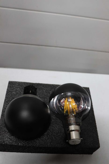 Черни LED крушки Винтидж E27 Цокъл на винт 2700K Топло бяла светлина G80/G25 Кълбовидна Димируема Декоративна Edison LED крушка 6W KOOYWAN