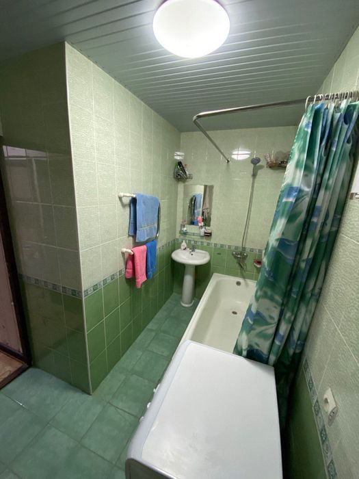 1 этажда 2 хоналик (3х. килинган) квартира сотилади 9 квартал Юнусабад