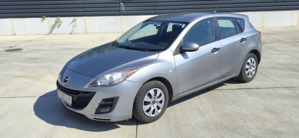Mazda 3 , benzina 1.6 ,