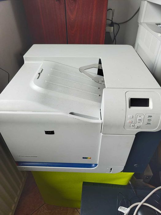 Imprimanta HP Color laserjet CP3525dn