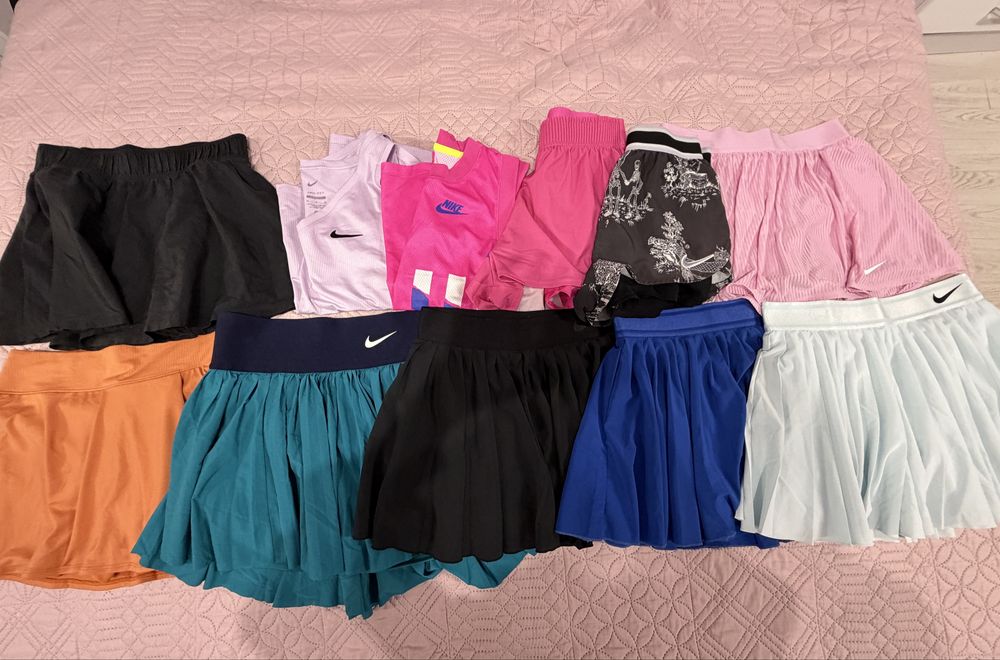 Nike тенис екипи