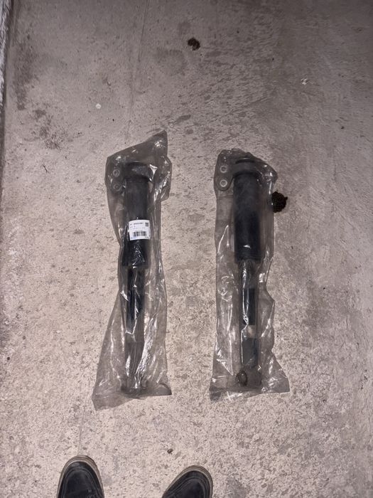 б/у амортизатор  Малибу Шевроле