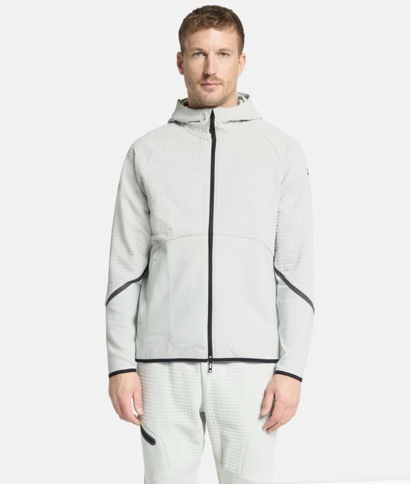 Under Armour Jacket М
