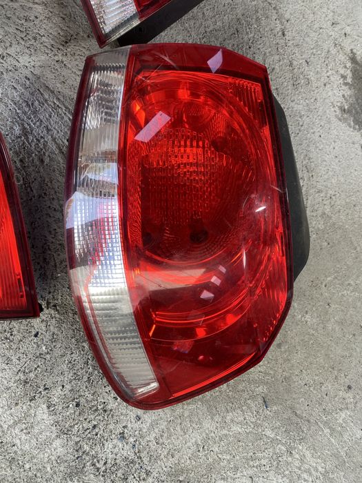Stop stopuri stânga / dreapta Vw Golf 6 hatchback