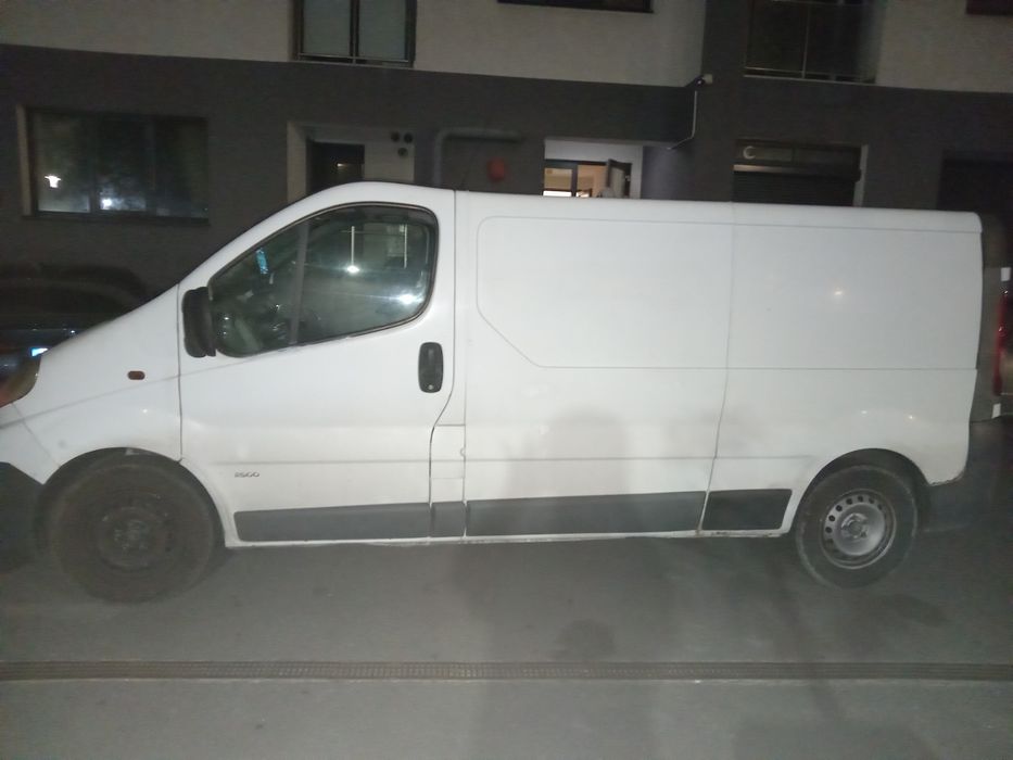 Duba de închiriat cu sofer/Închiriez Duba cu sofer/Transport mobila