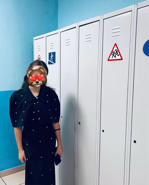 Черное вечернее платье