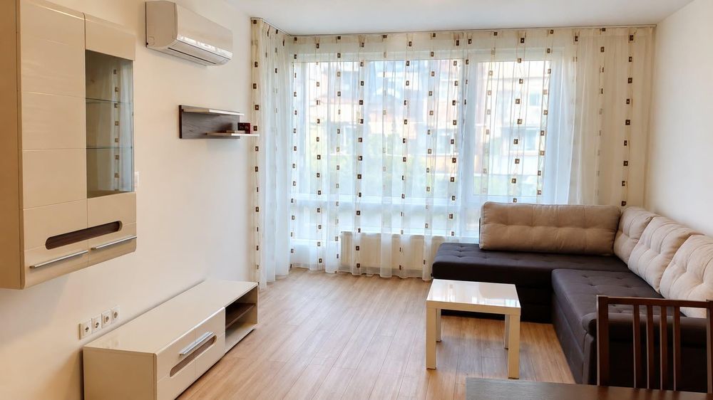 Дава се под наем Двустаен апартамент в София, Младост 4 - 64 кв.м за 700 € - Снимка #1