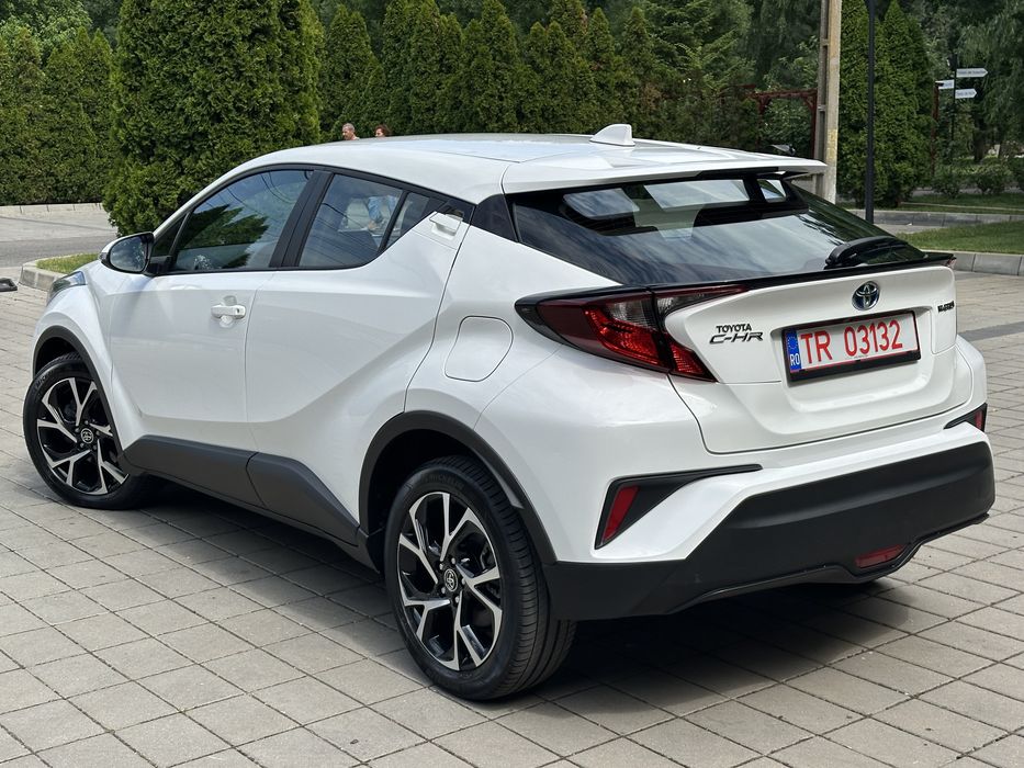 TOYOTA C-HR 2024 — imagine 2