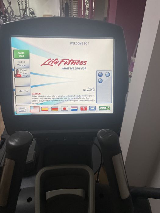 Life Fitness 95X Engage eliptical