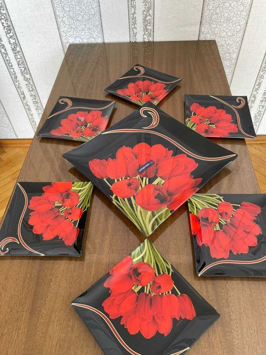 Набор посуды подарочный 7 предметов