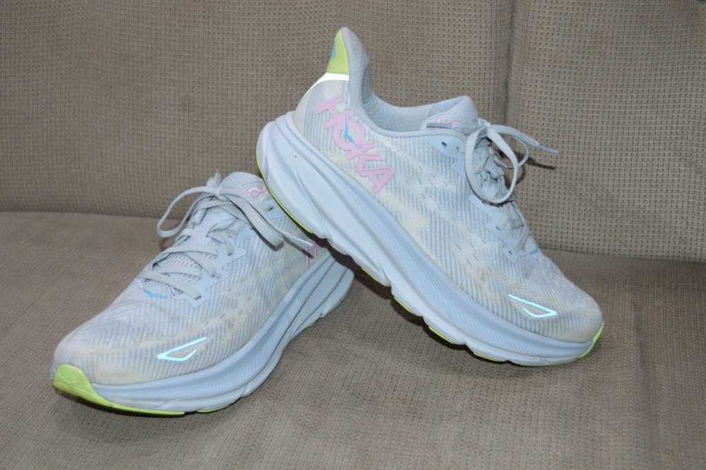 Hoka Clifton 9 – Pantofi Alergare Damă – Mărimea 42