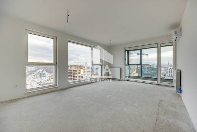 Продава се Тристаен апартамент в София, Хладилника - 127 кв.м за 1839 €/кв.м - Снимка #1