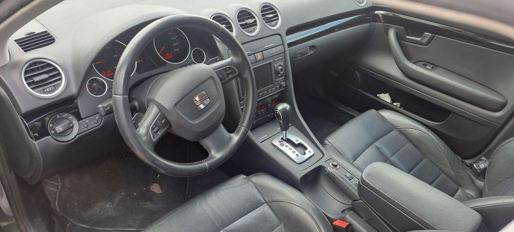 Plansa bord Seat Exeo