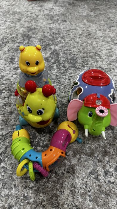 Игрушки для маленьких