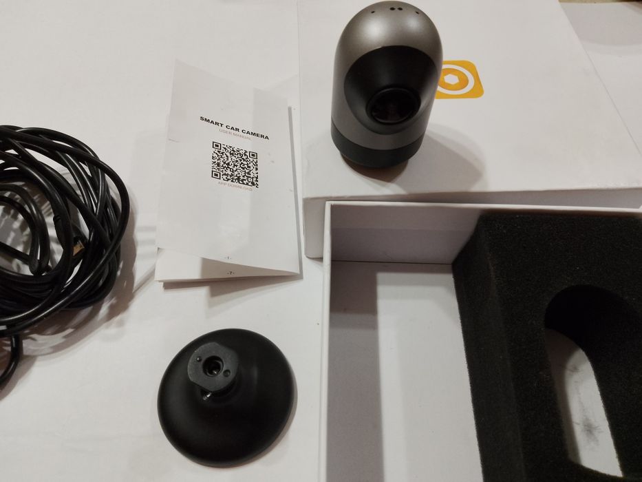 Автомобилна WiFi камера с GPS