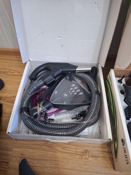 Продам пылесос Roboclean aura