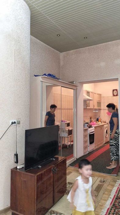 Кичик халка йулида Уй/Дукон/Клиника/Миниотель СОТИЛАДИ (Лизинг мавжуд)